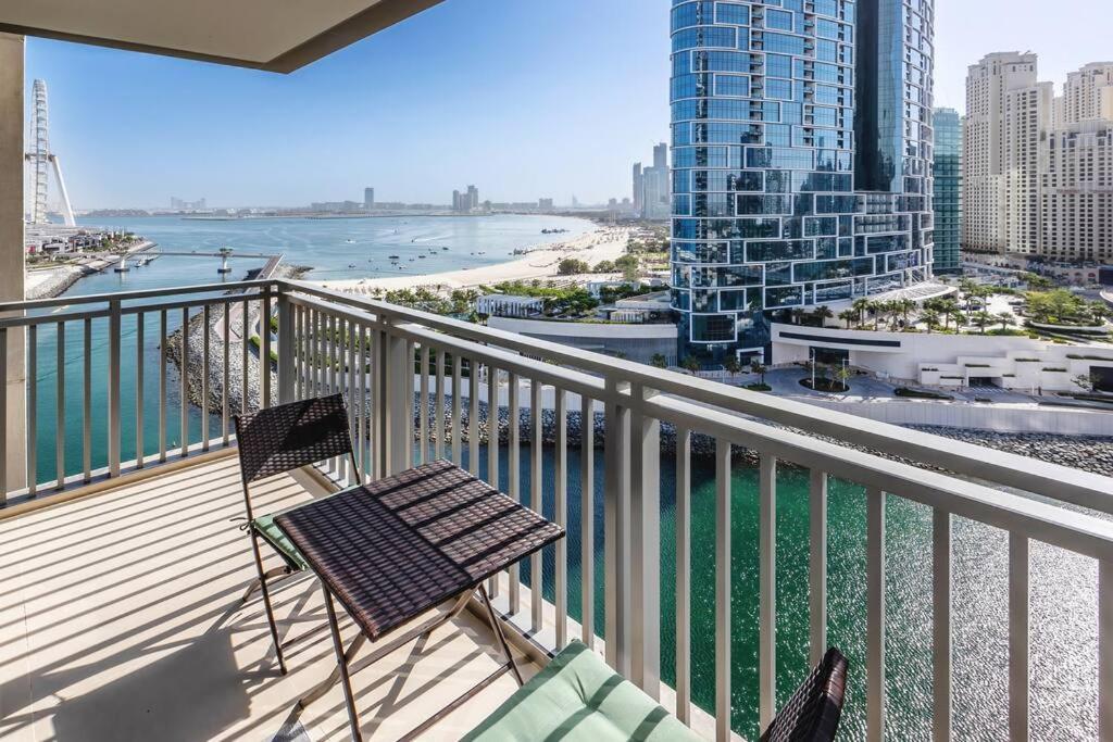 Luxury View-1bd-52/42 Apartment Dubai